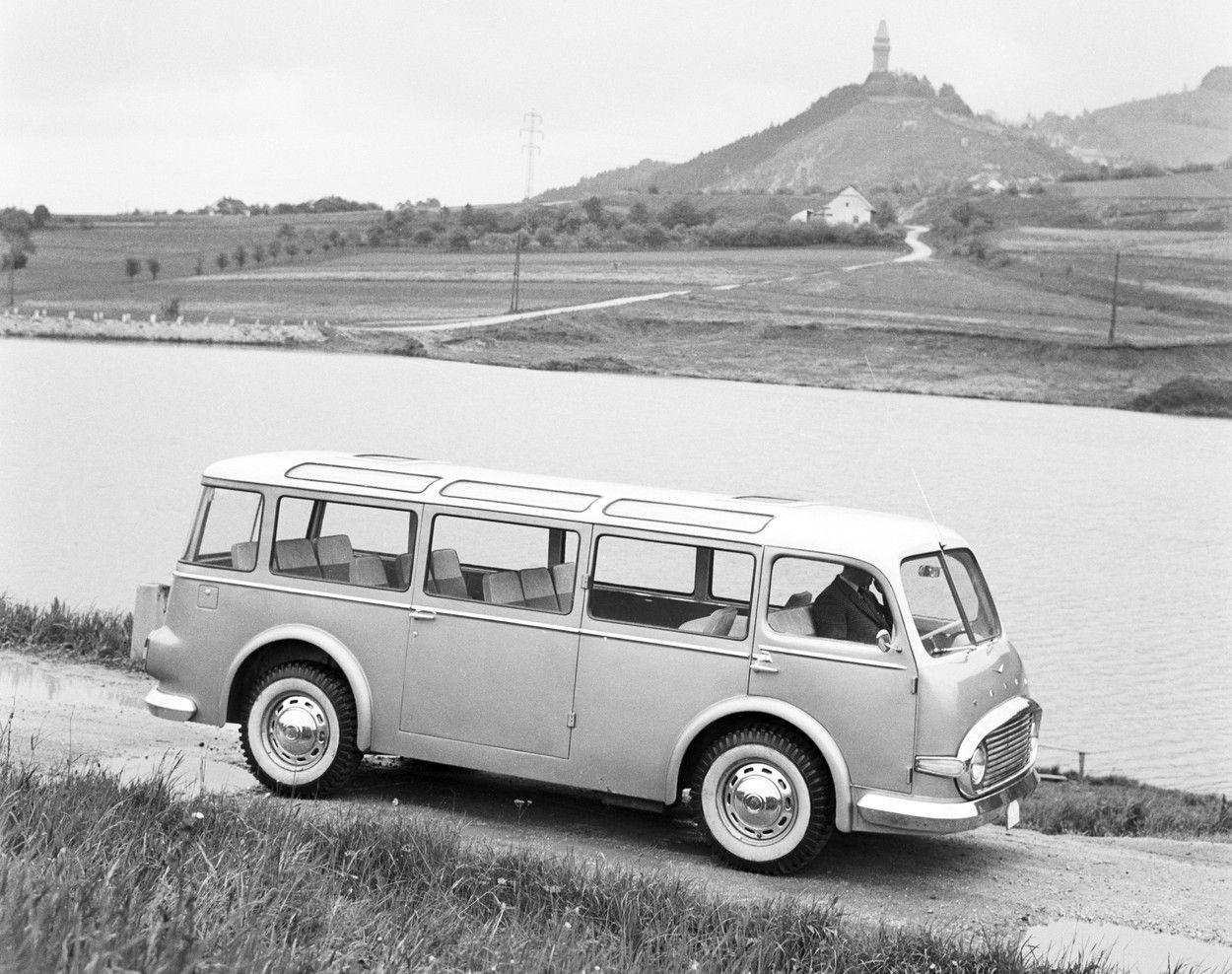 Tatra 603 MB