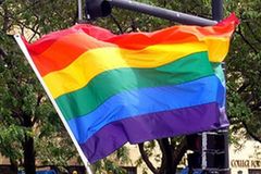 Italský parlament dal zelenou civilním svazkům mezi homosexuály