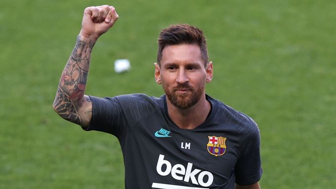 Lionel Messi na tréninku Barcelony před utkáním s Bayernem