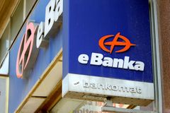 eBanka se loučí, od pondělka už jen Raiffeisenbank