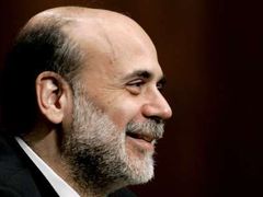 Výjimečná opatření byla nutná, tvrdí šéf Fedu Ben Bernanke.