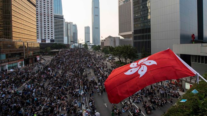 Protesty v Hongkongu.