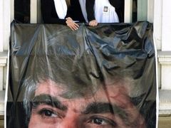 Hrant Dink šéfoval týdeníku Agos a za svou kritiku turecké vlády zaplatil životem