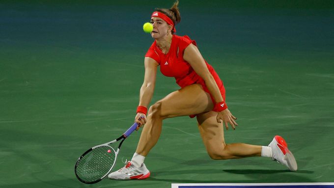 Karolína Muchová na turnaji v Dubaji.