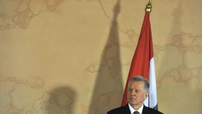 V dubnu rezignoval maďarský prezident Pál Schmitt.