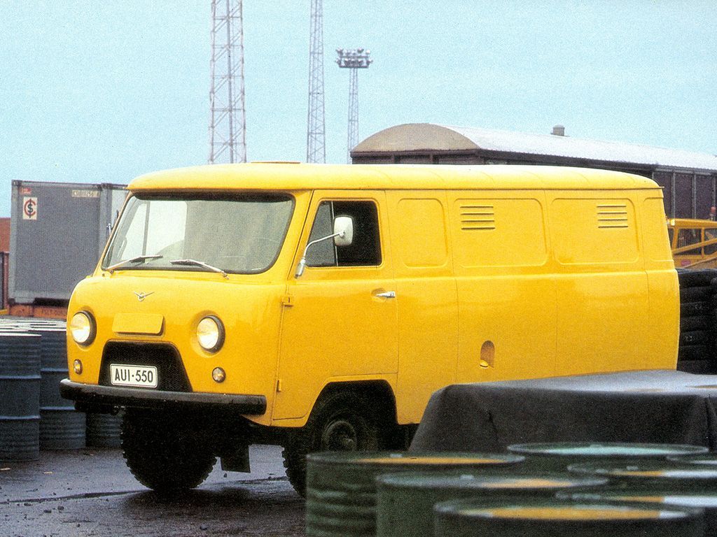 UAZ 452