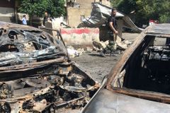 Dvacet lidí zemřelo po sebevražedném útoku v Damašku. Policie pronásledovala auta s atentátníky