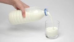 Nalévání mléka