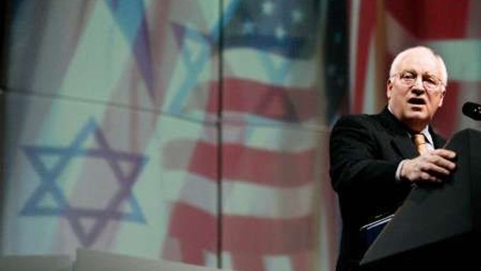 Viceprezident Dick Cheney během washingtonské konference American Israel Public Affairs - 7. března 2006.