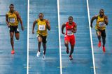 Kvarteto běžců ve finále: zleva Kemar Bailey-Cole, Usain Bolt, Justin Gatlin a Nickel Ashmeade.