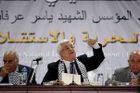 Abbás bez problémů obhájil křeslo šéfa Fatahu