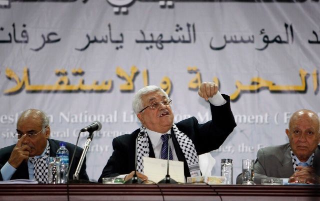 Abbás na kongresu Fatahu