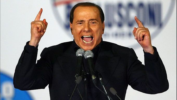 Berlusconiho sebevědomí je nekonečné a demonstrace na tom nic nezmění.