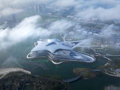 Muzeum science fiction v Čcheng-tu, jehož tvar připomíná hvězdný oblak, navrhlo studio Zaha Hadid Architects.