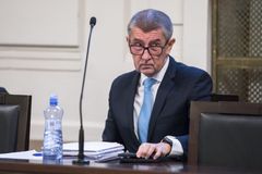 Záznam: Soud Babiše i Nagyovou zprostil obžaloby v kauze Čapí hnízdo