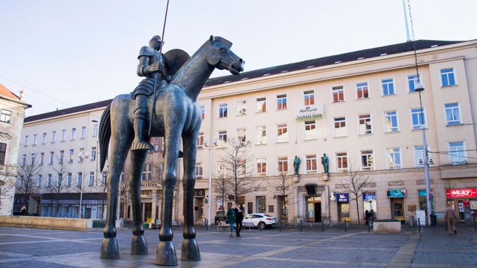 jezdecká socha Jošta Lucemburského v Brně