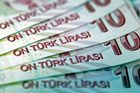 Turecká lira se propadá. Za den ztratila přes 14 procent