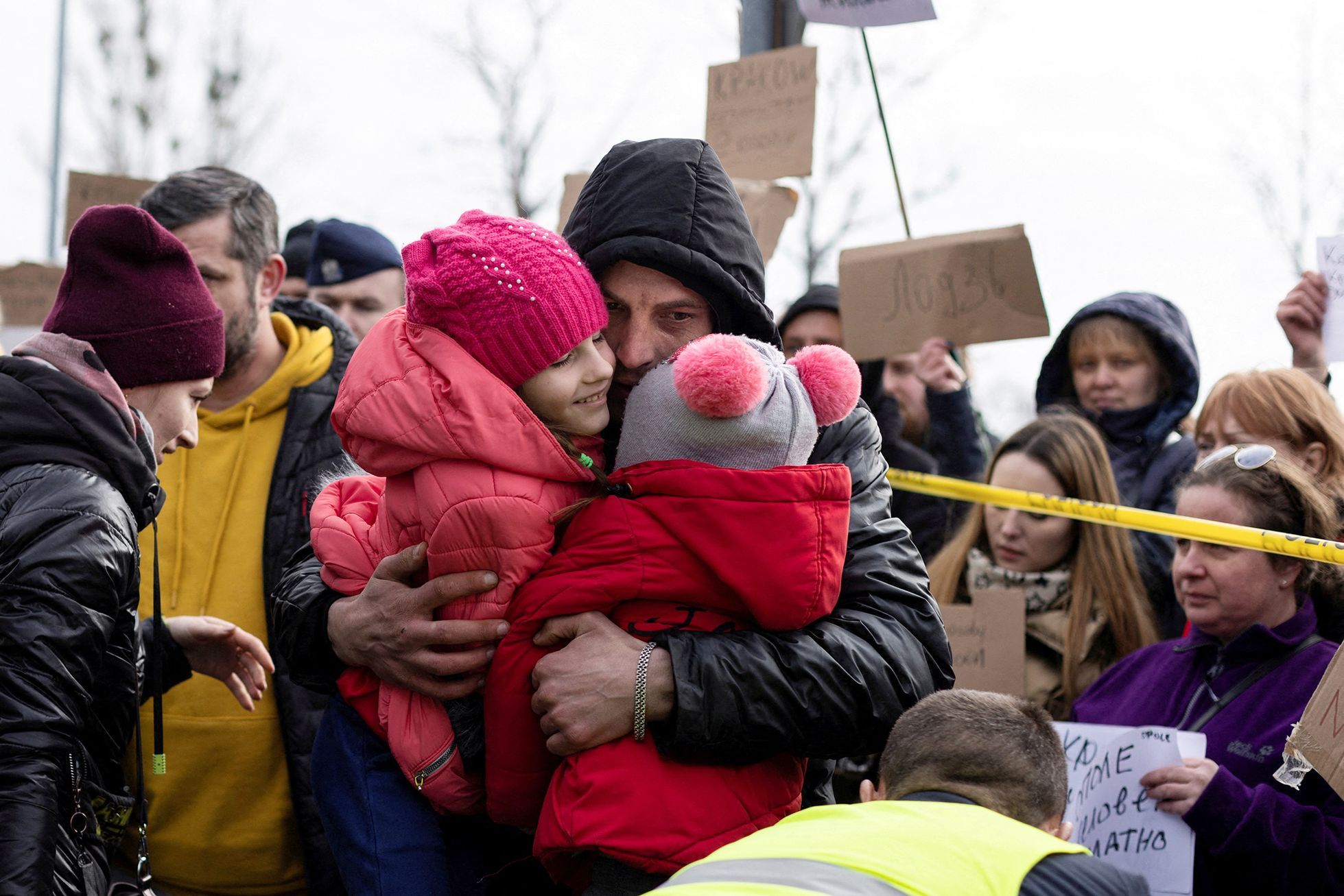 Duży obrót.  Europa Środkowa obroniła się przed uchodźcami i teraz przyjmuje uchodźców z Ukrainy