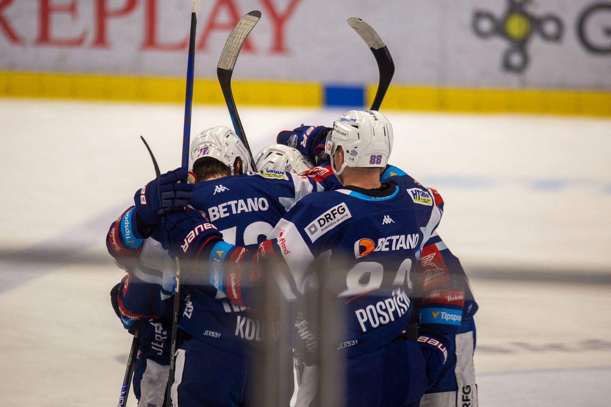 Kometu srazil její bývalý kanonýr, Vítkovice vedou. Pardubice smetly Olomouc