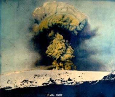 Erupce Katly v roce 1918. | Foto: Zdroj: RicHard-59, Wikipedia