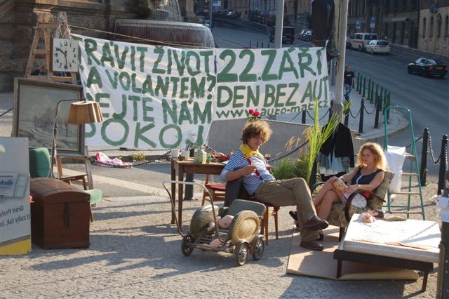 Dejte nám pokoj s auty! | Foto: Aktuálně.cz