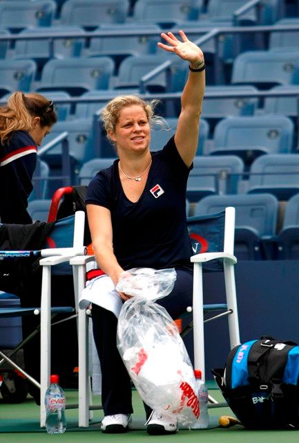 Druhá polovina roku 2003 se zapsala do dějin jako éra Belgie. V čele se střídaly Kim Clijstersová... | Foto: Reuters