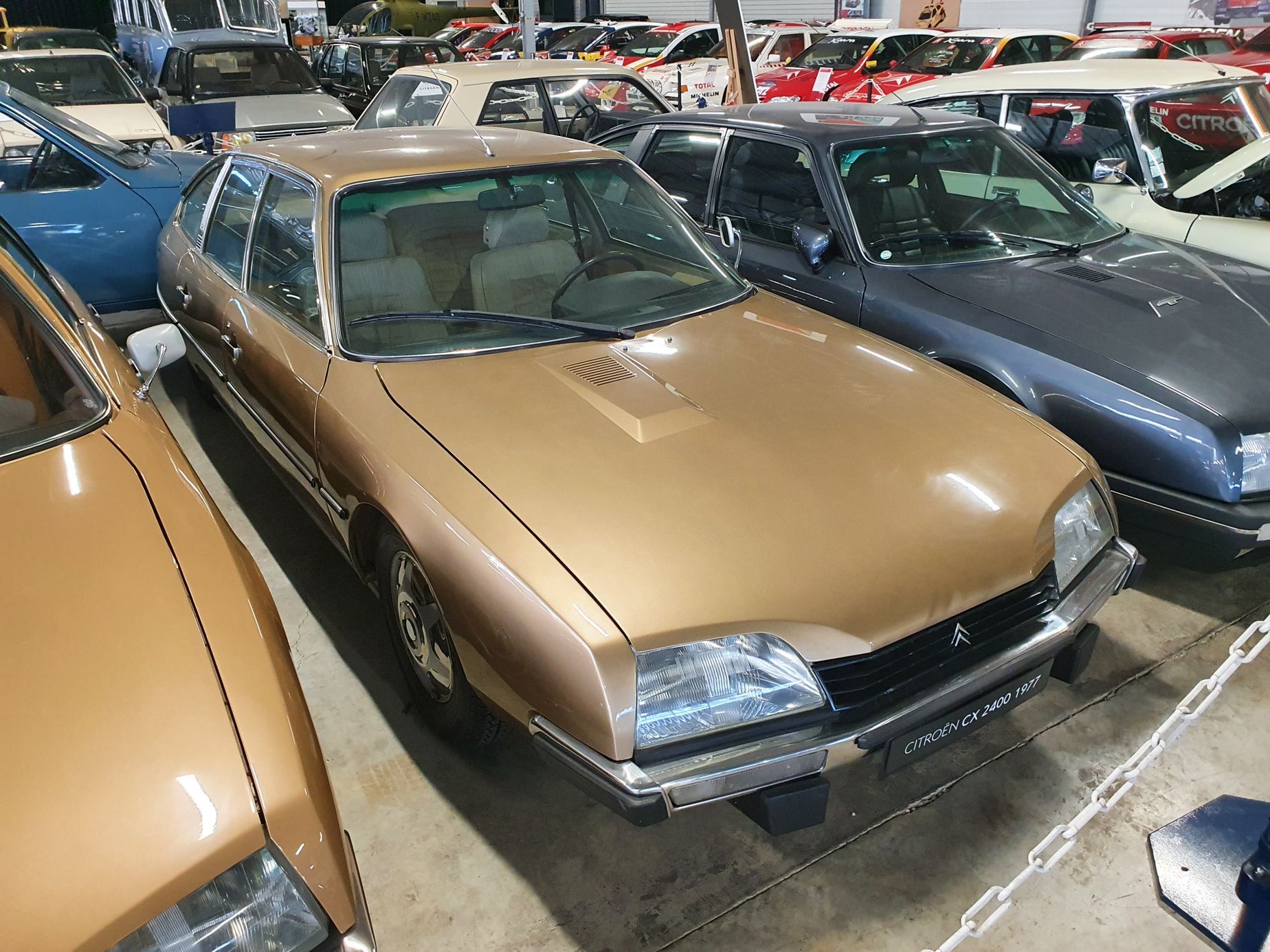 Největší sbírka Citroënů na světě. Muzeum značky schovává i zapomenuté ...