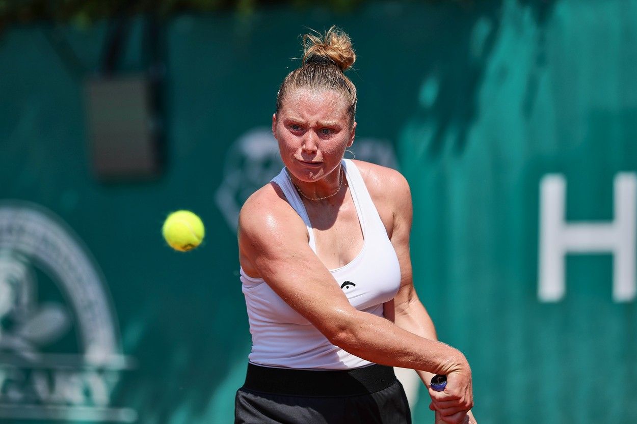 Budapest Tournament: Anna Sisková's Successful Debut on the WTA Circuit ...