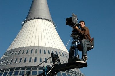 Na Grandhotelu David Ondříček už potřetí spolupracuje s kameramanem Richardem Řeřichou | Foto: Aktuálně.cz