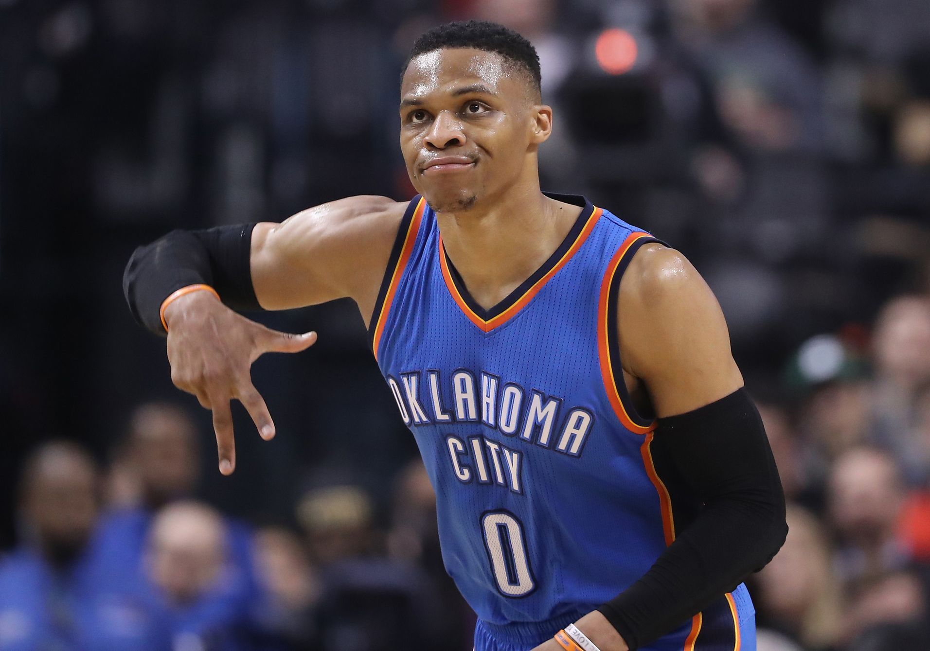 Rekordní smlouva v NBA. Hvězdný Westbrook dostane od Oklahomy miliardy | Aktuálně.cz