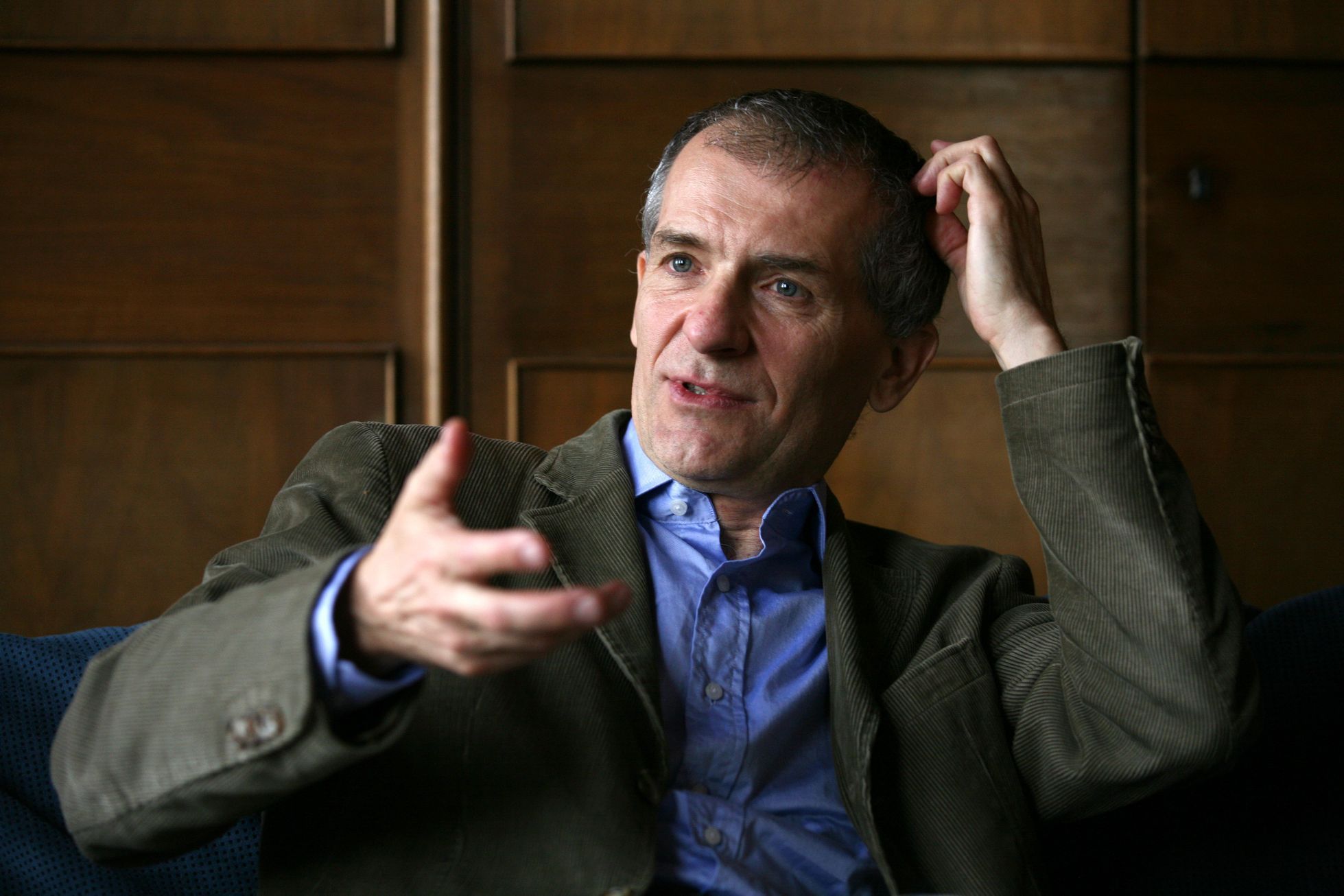 Der tschechisch-deutsche Schriftsteller Jan Factor gewinnt für seinen Roman Trottel einen wichtigen Preis