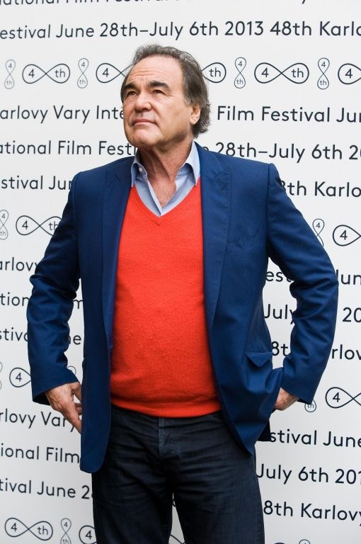 Oliver Stone přijel už v úterý večer, ale novinářům se ukázal až ve středu v poledne. Byl po cestě unavený. | Foto: kviff.com