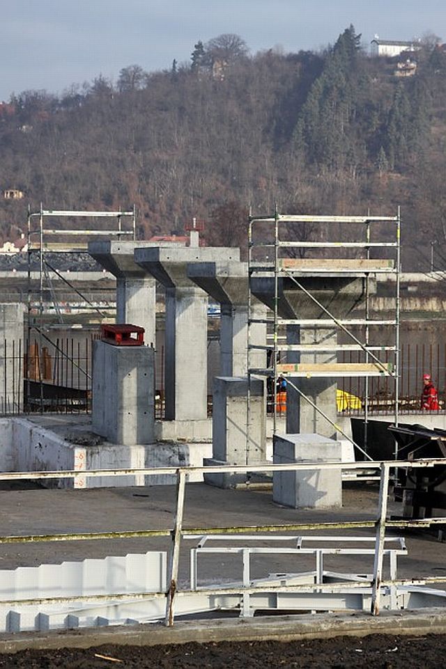 Staveniště holešoviské opěry | Foto: tunelblanka.cz