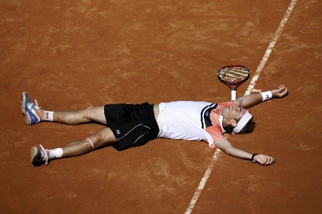 Filippo Volandri - I tento italský tenista dostal zákaz činnosti na tři měsíce, když měl v těle zakázanou látku salbutamol. | Foto: Reuters