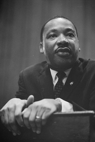 Martin Luther King (zavražděn r. 1968) udělal pro svůj sen hodně, ale přesto jej nedotáhl do úplného cíle. Rasismus v USA přetrvává | Foto: Wikimedia Commons