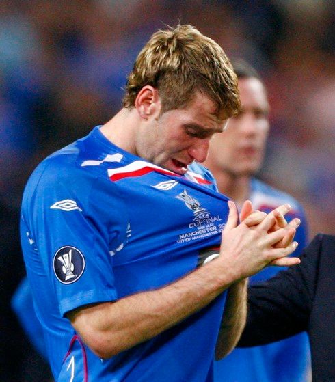 Kirk Broadfoot z Rangers pak byl po závěrečném hvizdu pochopitelně smutný. | Foto: Reuters