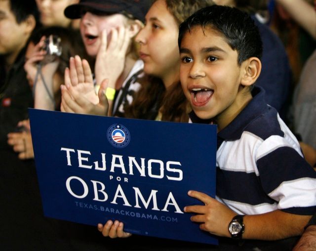 "Texasané za Obamou". Clintonová začala ztrácet i mezi Texasany a latinskoamerickými voliči. | Foto: Reuters