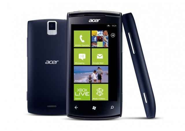 Acer Allegro - levnější smartphone s WP 7.5 Mango Příznivce nového operačního systému Windows Phone 7.5 Mango jistě potěší tchajwanská společnost Acer, která by v polovině listopadu měla na evropský trh přijít s novým chytrým telefonem Allegro. Telefon se bude prodávat ve dvou barevných provedení, černé a bílé. Na první pohled upoutá dotykovým TFT LCD displejem o velikosti 3,6" při WVGA rozlišení (480 x 800). Motorem telefonu je procesor Quallcomm MSM 8255 s taktovacím kmitočtem 1 GHz. | Foto: MONWINDOWSPHONE.COM