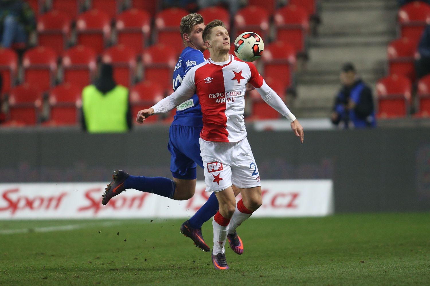 Živě Slavia Mladá Boleslav 21, hosté po vyloučení Matějovského už pouze snížili Aktuálně.cz
