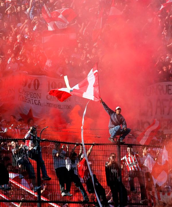 Fanoušci Estudiantes | Foto: Reuters