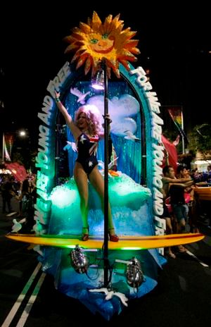 Hýření v Sydney - Gay & Lesbian festival Mardi Gras | Foto: Reuters