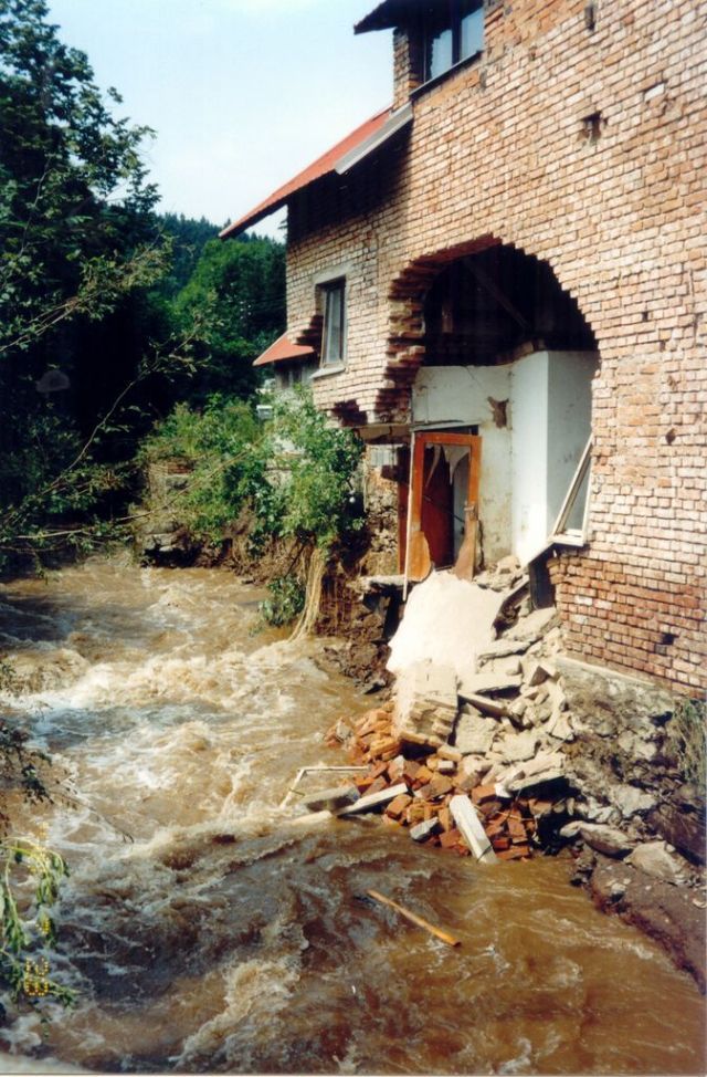 Povodně na Rychnovskuo 1998. | Foto: Hasiči Královéhradecký kraj