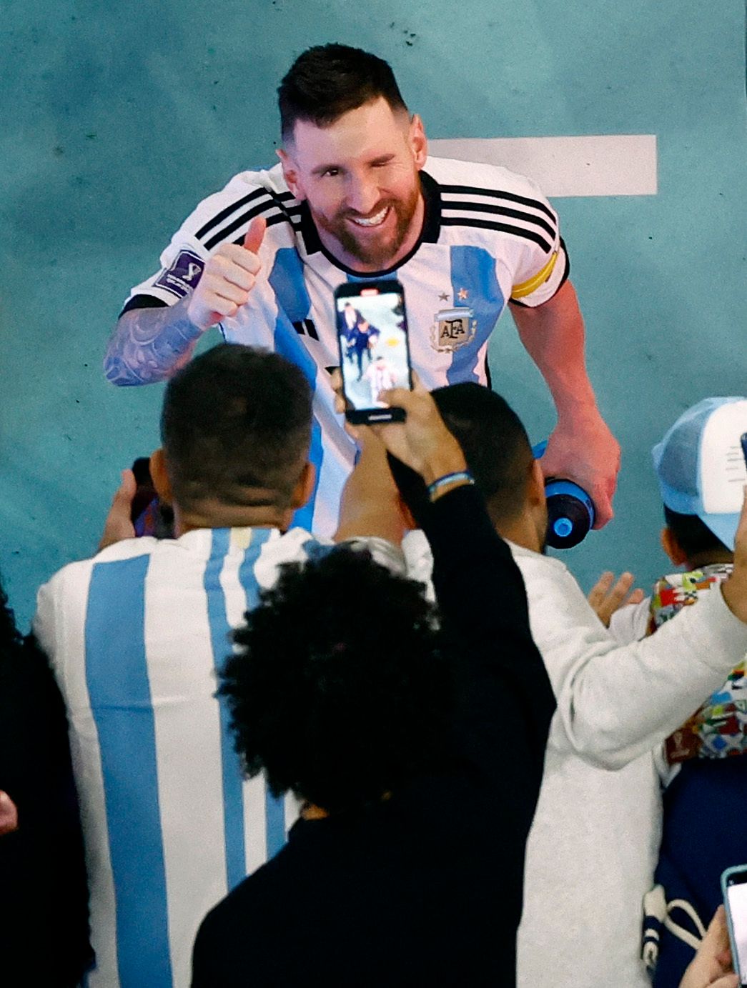 Le détenteur du record Messi a travaillé sa magie et l Argentine a balayé la Croatie en route