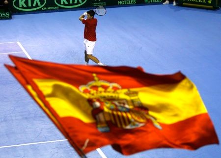 Finále Davis Cupu sice hostila Argentina, ale v hledišti Mar del Plata byla i spousta španělských vlajek. | Foto: Václav Rojík