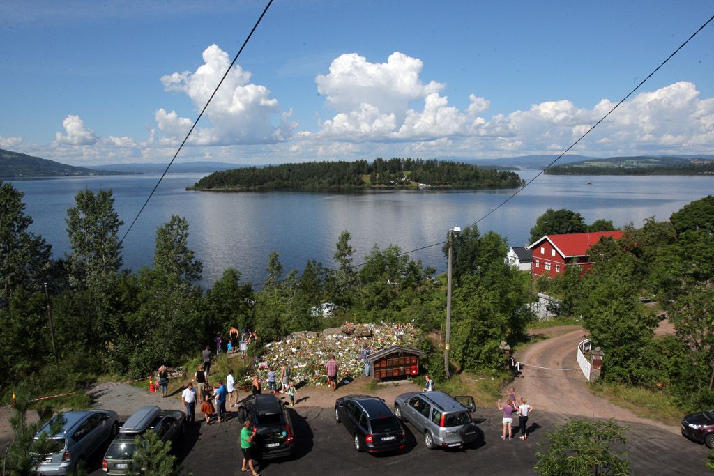 Ostrov Utoya. Slunce svítí, ale tady mrazí - Aktuálně.cz