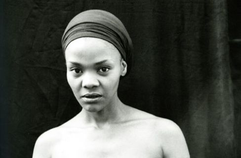 Nomonde Mbusi, 2007 | Foto: Zanele Muholi