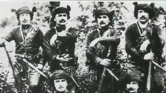 Atatürk se postavil do čela Tureckého národního hnutí a v lednu 1920 ho prohlásil za jedinou skutečnou tureckou vládu. Na snímku Atatürkovi vojáci. | Foto: Youtube.com