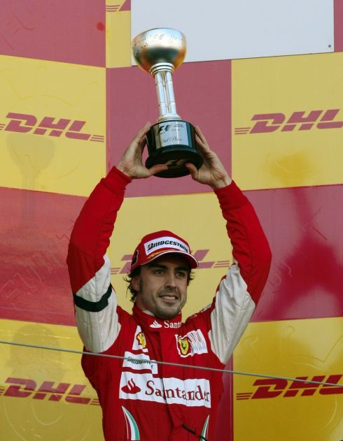 Třetí skončil Fernando Alonso s ferrari. | Foto: Reuters