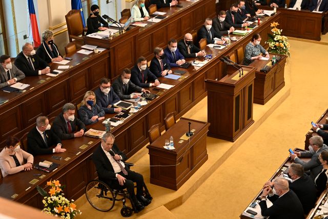 Prezident Miloš Zeman hovoří na schůzi Poslanecké sněmovny k úvodnímu kolu projednávání návrhu státního rozpočtu na letošní rok a k harmonogramu jeho dalšího schvalování. | Foto: ČTK