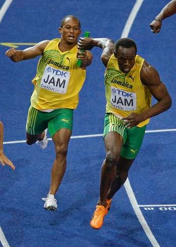 Usain Bolt vybíhá | Foto: Reuters